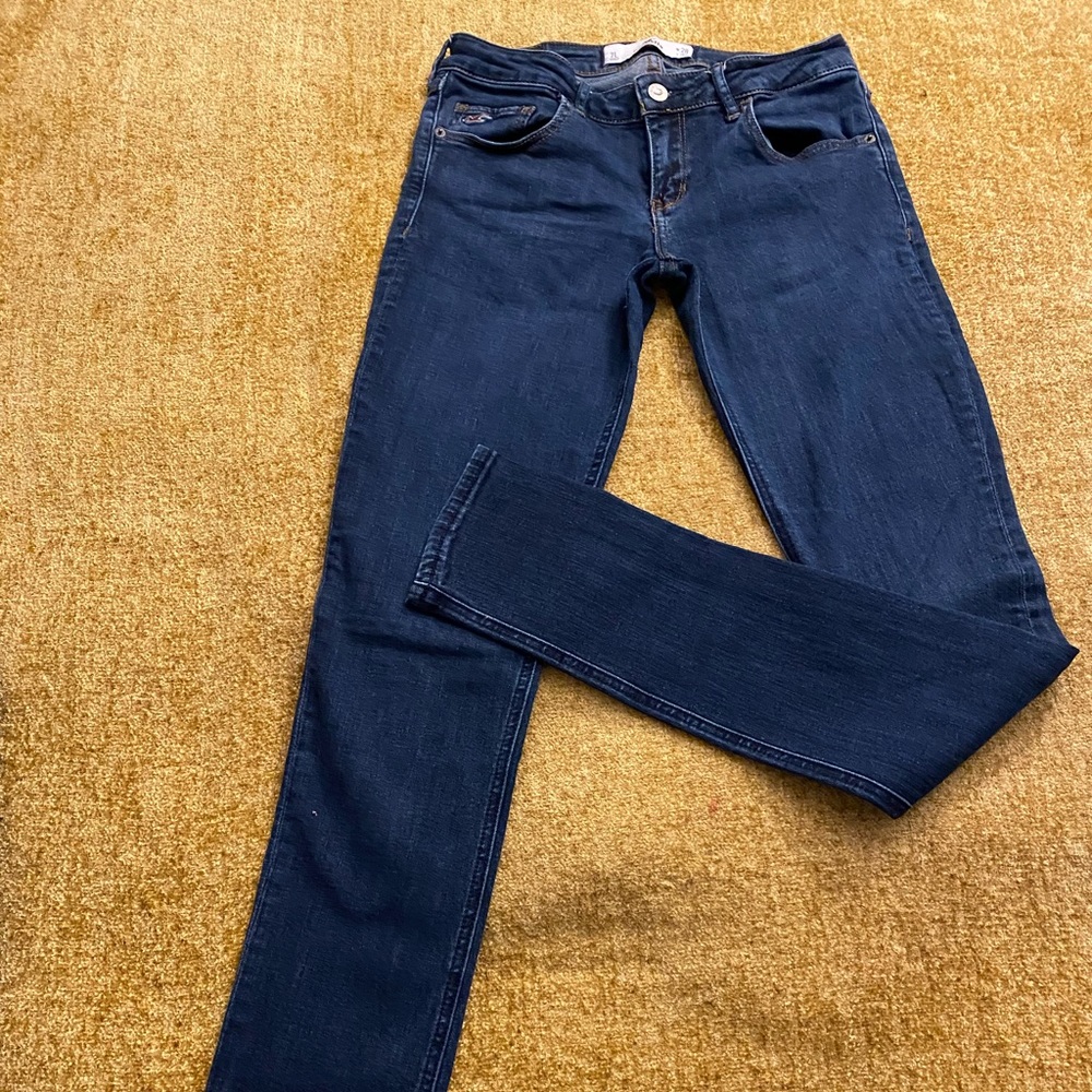 Hollister Mid-Rise skinny jeans.